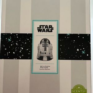 R2-D2 Scentsy warmer